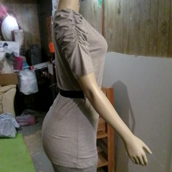 NWOT M.K.M. Designs Short Sleeved Belted Tunic Sz M juniors - Picture 2 of 16